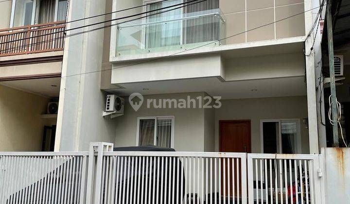 Dijual Rumah 3 Lantai di Perum Danau Indah Sunter Jakarta Utara SHM Siap Huni Dekat Pusat Bisnis Harga Nego Tipis 1