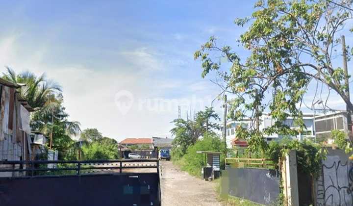 Prime Plots for Sale in Plumpang Semper, North Jakarta, Strategic Location Ideal for Business, Assured Growth, Negotiable Price.