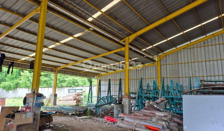 Gudang Siap Pakai. Strategis. Karang Tengah. Tangerang. Lt.3076m2. Lb.1000m2 Jalan Besar.  1