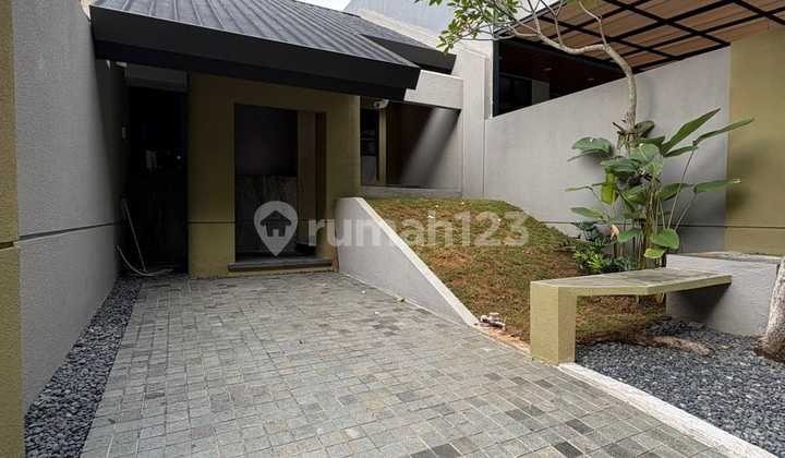 Rumah Depan Hutan Pinus Dekat Pintu Toll Cluster Casablanca Sentul City Bogor 2