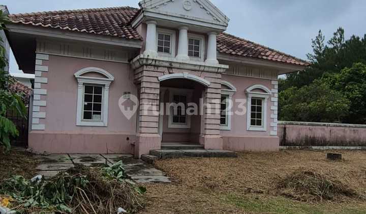 Rumah Hook Dekat Pintu Toll Halaman Luas Taman Yunani Sentul City Bogor