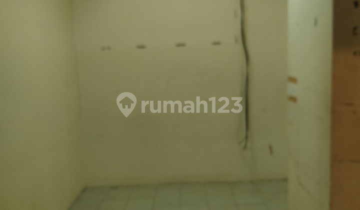 For Rent Kiosk at Lindeteves Trade Centre (LTC) Glodok, West Jakarta, 2nd Floor Block C43 For Rent Kiosk at Lindeteves Trade Centre (LTC) Glodok, West Jakarta, 2nd Floor Block C43