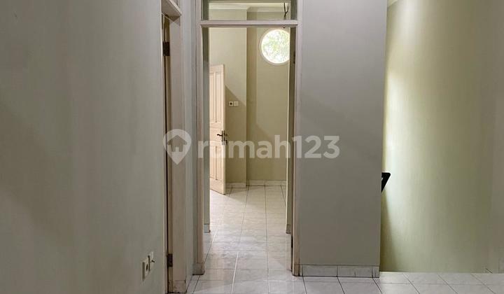 Jual Rumah Siap Huni Nyaman 2 Lantai Taman Cosnos Rumah Bagus di Taman Cosmos 2