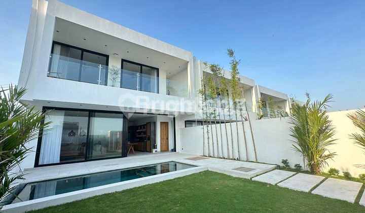 VILLA MEWAH LUAS COCOK BUAT TEMPAT TERNYAMANMU DI PERERENAN CANGGU 1