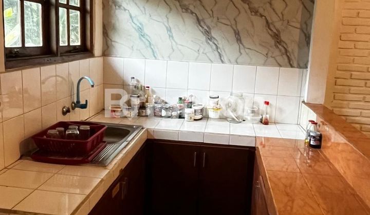 RUMAH TUA DESAIN CLASIC DI SANGLILANG UBUD