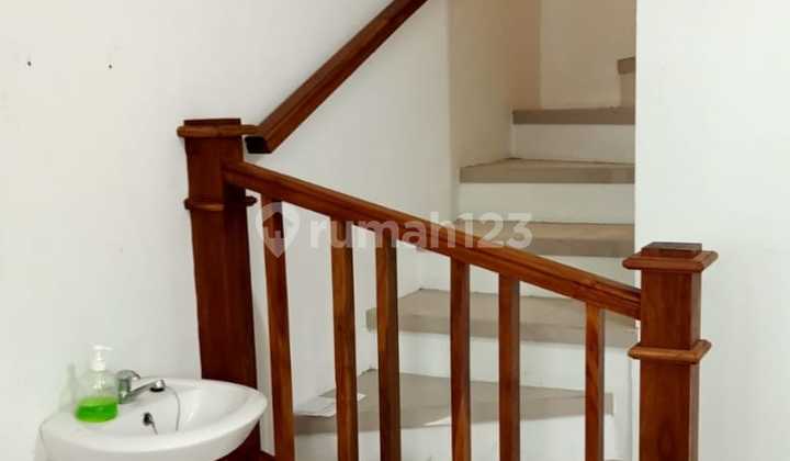 Town House One Gate System 3 Bedrooms Comfortable and Quiet Environment in Taman Griya Jimbaran 2