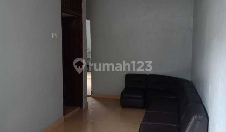 Rumah Nyaman Di Kompleks Perumahan Taman Griya Dekat Pepito Market Taman Griya 2