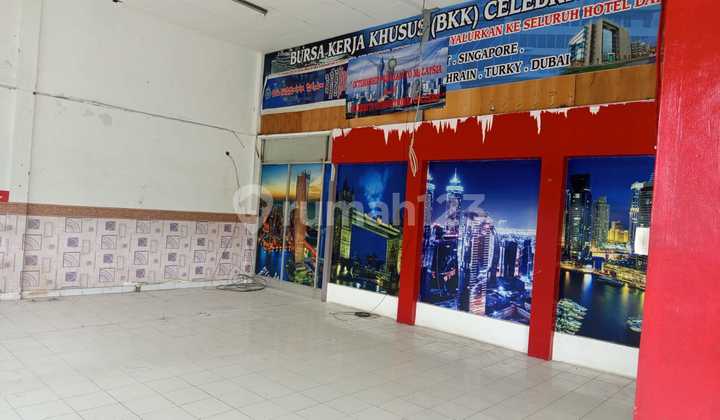 Ruko Luas Dekat Pasar Industri Cocok Untuk Gudang Atau Ruang Pelatihan Di Denpasar Barat