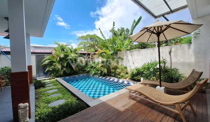 Villa 2 Bedroom Fully Furnished With Garden View In Babakan Canggu