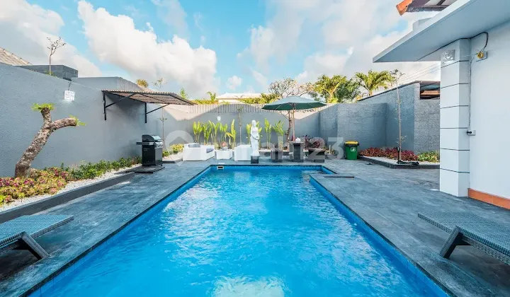 Luxury 3 Bedroom Villa With Swimming Pool on Sunset Road Seminyak Luxury 3 Bedroom Villa With Swimming Pool on Sunset Road Seminyak
