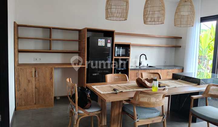 Villa Premium Modern Tropis Fully Furnished Hanya Beberapa Menit ke Pantai Villa Premium Modern Tropis Fully Furnished Hanya Beberapa Menit ke Pantai