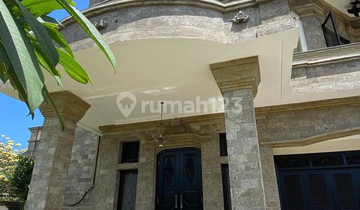 Rumah Super Mewah Dengan Kenyamanan Yang Tiada Tara!! Di Muhammad Yamin Renon 2