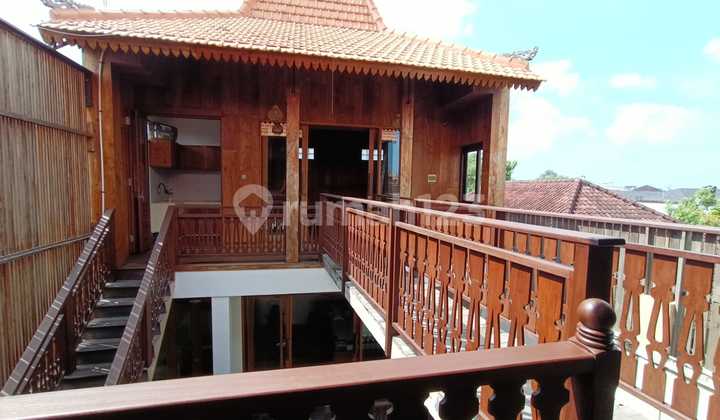 Villa Style Joglo Private Room Dengan Kenyamanan Dan Lingkungan Yang Tenang! Villa Style Joglo Private Room Dengan Kenyamanan Dan Lingkungan Yang Tenang!