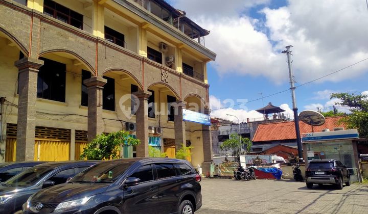 Strategic 3-Story Shophouse on Jalan Congkroaminoto, Ubung Kaja, Suitable for Offices and Business Ventures 2