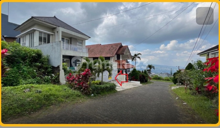 Rumah Villa Di Batu Panderman Hill Malang Murah 