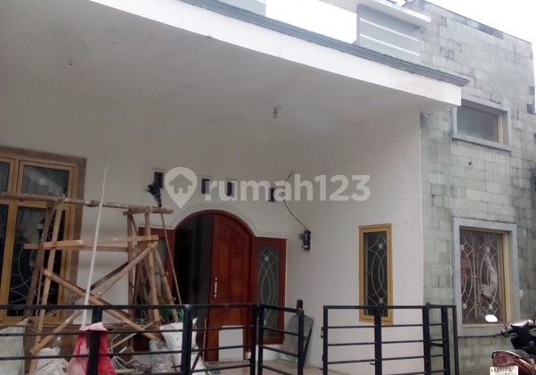 Residence in Mertoyudan Near Magelang City Center, Easy Access, Move-In Ready