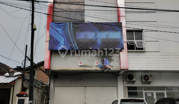 Strategic Shop House for Sale Near Terminal and Campus in Condong Catur, Depok, Sleman Strategic Shop House for Sale Near Terminal and Campus in Condong Catur, Depok, Sleman