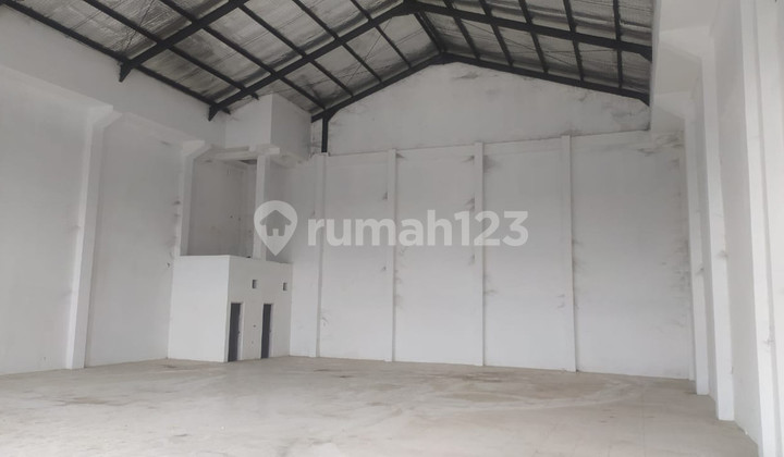 For Rent Shop House/Warehouse Strategic Location Near Sleman City Hall Mlati 2