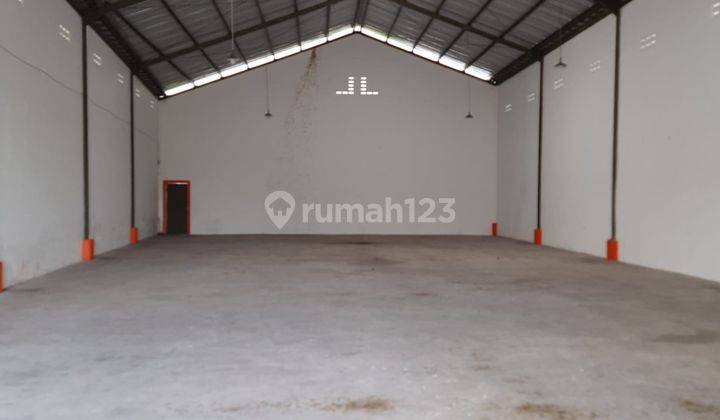 Gudang Lokasi Strategis Dekat Jalan Raya Magelang-Jogja Sleman 2