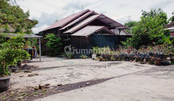 Rumah Tinggal / Kantor dan Gudang Area Bantul 2