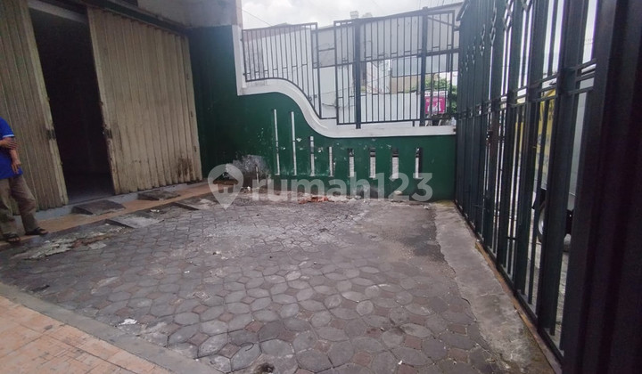 For Rent Strategic 2-Story Shop House Perfect for Business in Samirono, Caturtunggal, Depok, Sleman 2