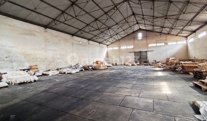 3 Warehouse Units in Sleman