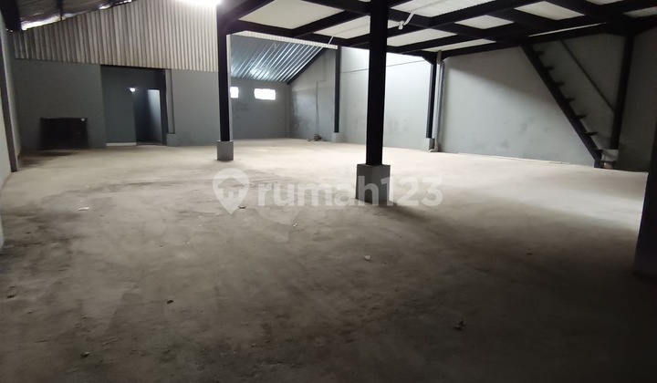 Dijual Gudang Siap Pakai Di Daerah Ciwastra 1