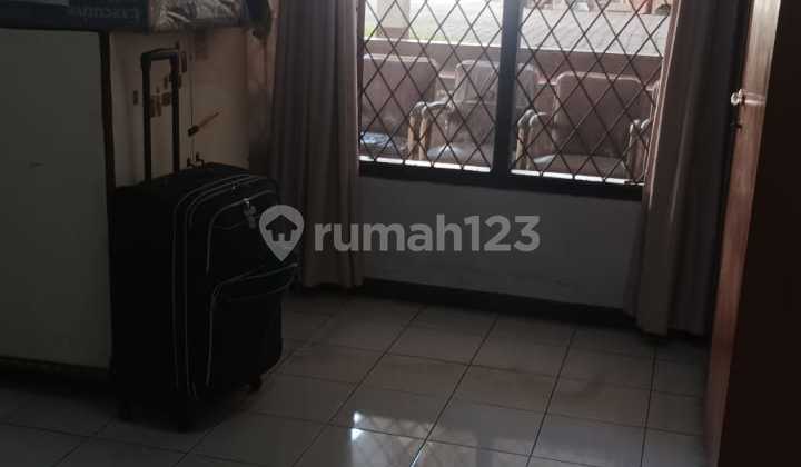 Dijual Cepat Murah Rumah di Jl Flamboyan Raya 2