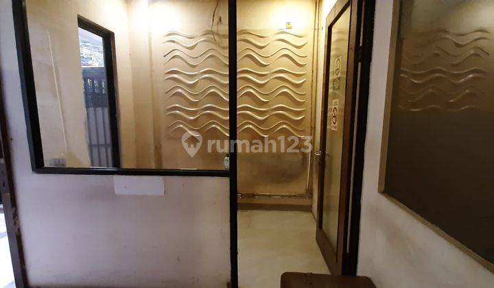 Dijual Murah Ruko 2 Lantai di Bendungan Hilir, Jakarta Pusat 2