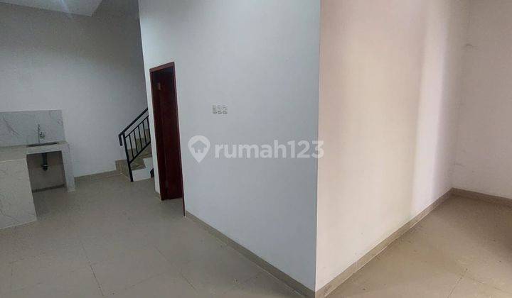 Dijual Murah Rumah 2.5 Lantai Siap Huni di Bojong Nangka  2