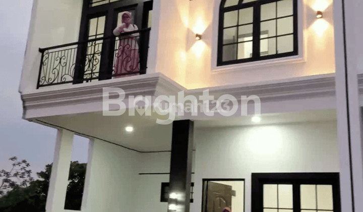 RUMAH MEWAH KLASIK 2 LANTAI JL. H ICANG KELAPA DUA DEPOK  2