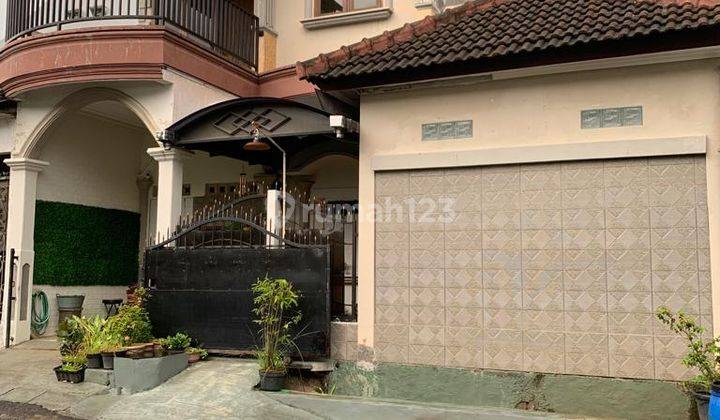 Rumah 2 Lantai Bagus SHM di Taman Ganesha, Semarang 1