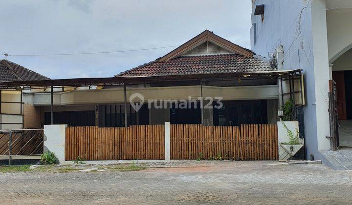 Rumah puri Anjasmoro, Semarang dekat Bandara A Yani, Sekolah, Rumah Sakit 1