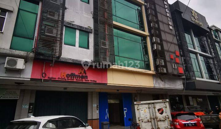 Ruko Peterongan siap pakai di Jl. Mt Haryono 1