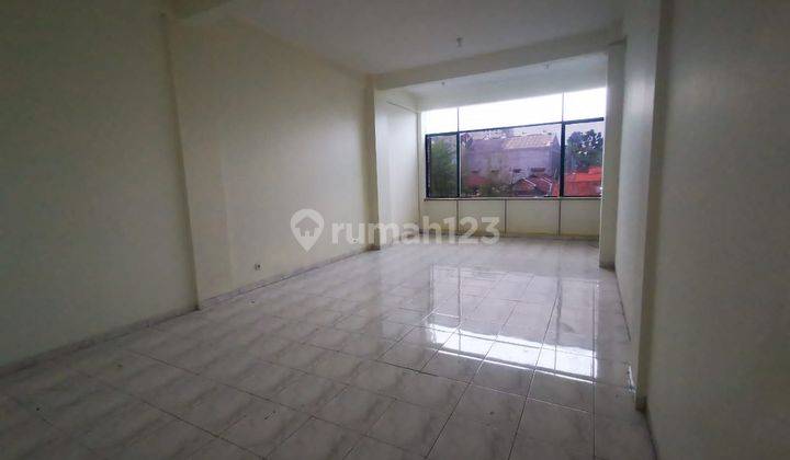 Ruko Peterongan siap pakai di Jl. Mt Haryono 4