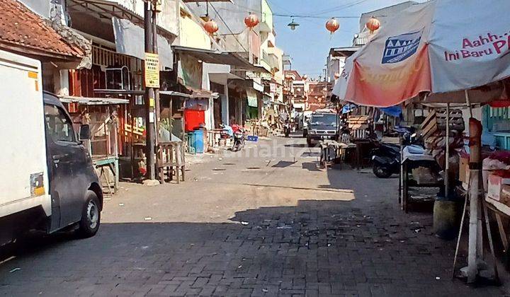 Rumah bisa untuk usaha lokasi di Gang Baru, Semarang 2