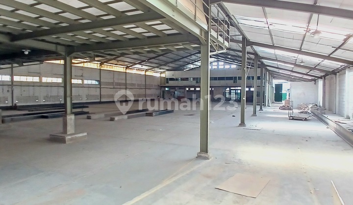 Gudang Siap Pakai Tengah Kota Di Madukoro 2