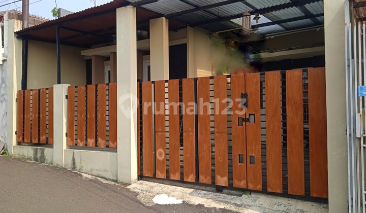 Rumah di Depok 5 Menit ke Jl Juanda 2