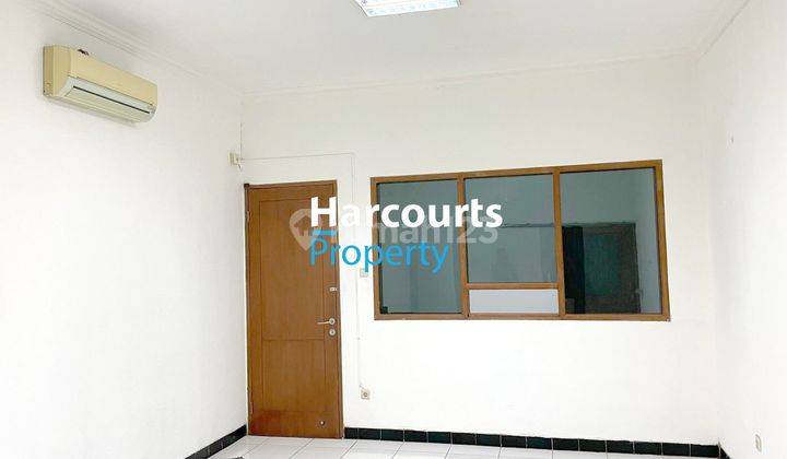 Disewakan Tempat Usaha Minimalis Area Kebayoran Baru 2