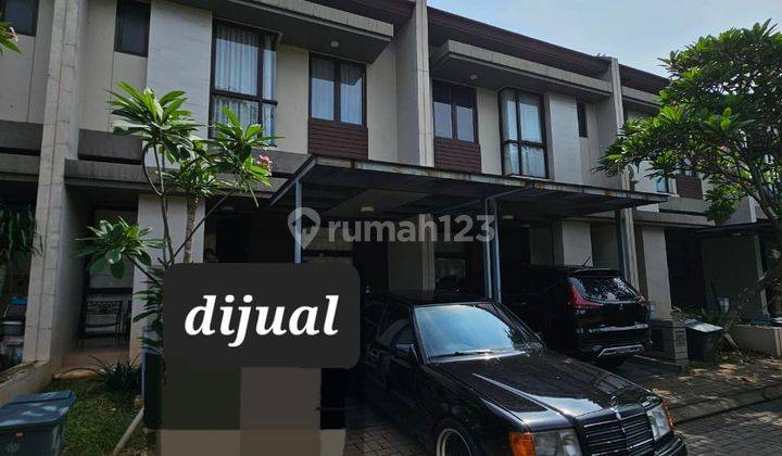 Murah Rumah Rapi depan Taman di Cluster Askara Vanya Park BSD City 1