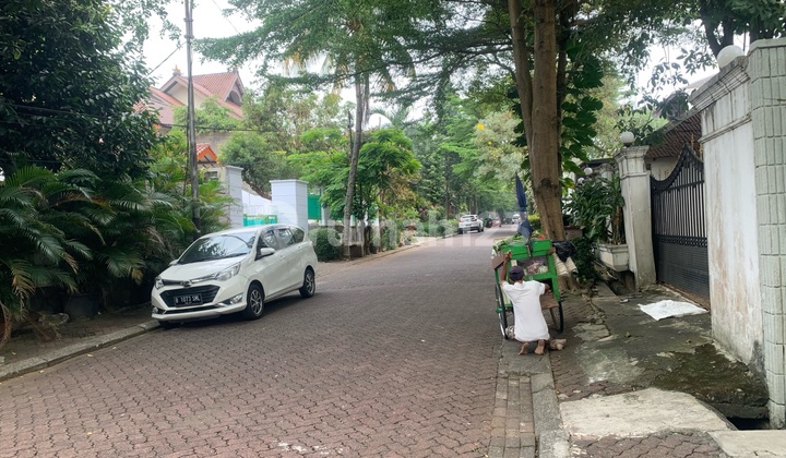 Rumah Mewah di Fatmawati Golf Mansion Siap Huni Lokasi Strategis 2