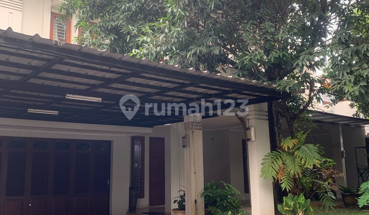Rumah Mewah di Fatmawati Golf Mansion Siap Huni Lokasi Strategis