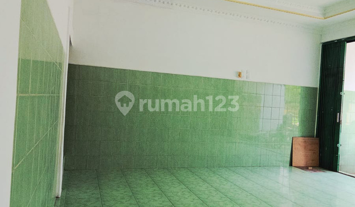 For Rent: 2-Story Shop House in Pejompongan, Front of BNI, Strategic Location 2