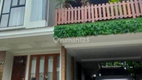 Rumah Furnished SHM Bintaro, Tangerang Selatan 1