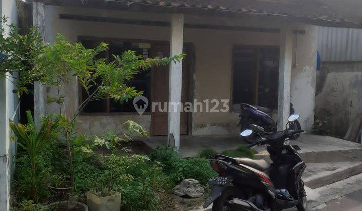 Rumah Dekat Polsek Kebakkramat Karanganyar  2