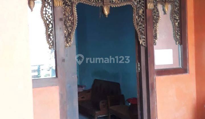 Rumah Tiga Lantai Siap Huni di Sukoharjo  2