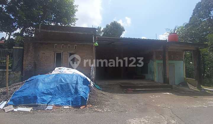 Dijual Rumah Lokasi Karangpandan 2
