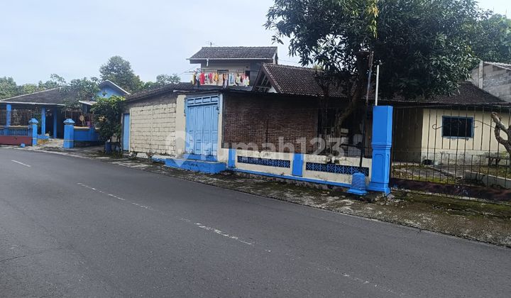 Dijual Rumah Tepi Jalan Raya Lokasi Karangpandan 2
