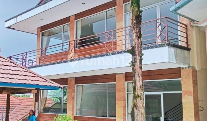 Dijual Villa Mewah 2 Lantai Tawangmangu Karanganyar Dijual Villa Mewah 2 Lantai Tawangmangu Karanganyar