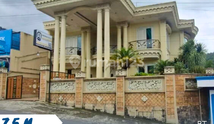 Di Jual Vila Include Perabot, Lokasi Tawangmangu Karanganyar